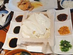 一块豆腐-95号酱骨·一块豆腐(展春园西路店)