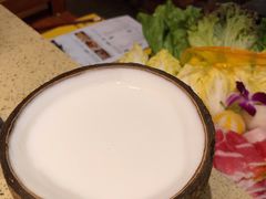 -润泽园椰子鸡(汇一城店)