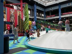 -蒙特利亲子乐园