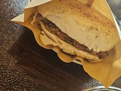 烧饼夹牛肉-老三羊汤【北兴隆街店】