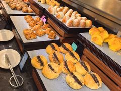-亚龙湾希尔顿自助餐厅·海鲜·烧烤·沙滩BBQ·现场乐队