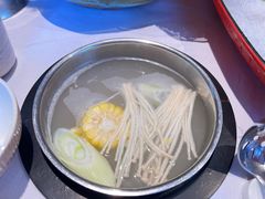 -泓炙颐凤鲜海鲜火锅料理(桐乡店)