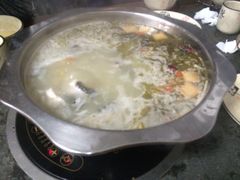 -景明轩•养生酸汤鱼火锅 云贵鲜菌 现舂野果酸汤(王寨小区店)