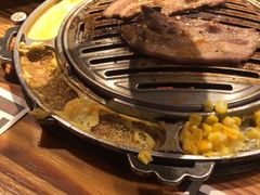 -青瓦炭韩潮烤肉(花园道店)