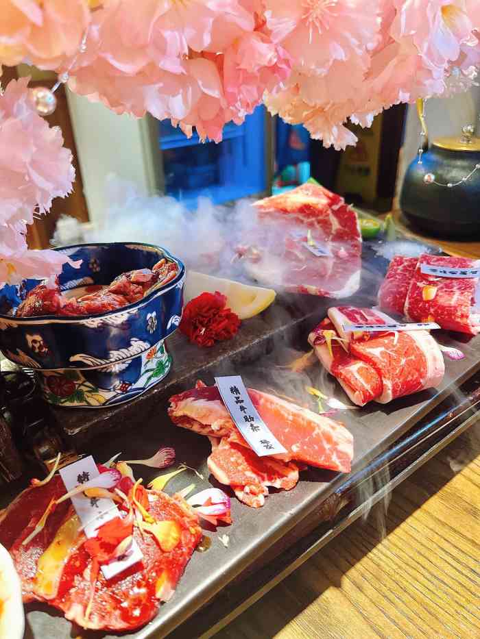 樱宿日式和牛烧肉(五道口店)-"这家店除了赞美简直没有别的说的啦