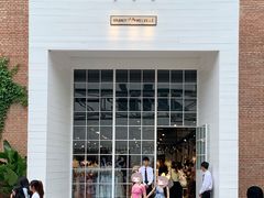 -Brandy Melville