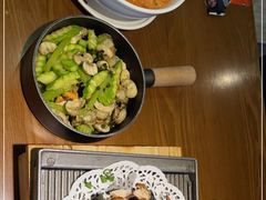 -吕氏疙瘩汤·海鲜新鲁菜(海州利群店)