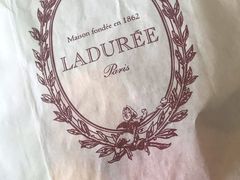 -ladurée(戴高乐机场T 2F店)