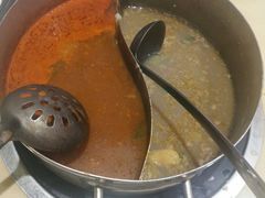 番茄、不辣火锅-蒙肥羊·酸汤潮牛·鲜牛肉火锅烤肉自助(岗顶店)