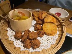 猪肉丸子-吃饭皇帝大土家民族菜(正大广场店)