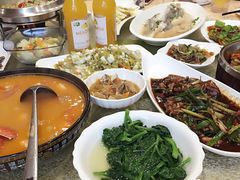 小芳海鲜厅-合家小菜餐馆(新诚花苑店)