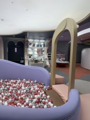 -奈尔宝·国风主题儿童乐园·亲子餐厅(豫园商城店)