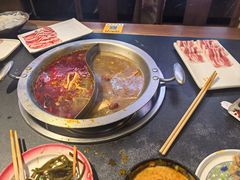 -沸炉重庆老火锅(军事博物馆店)