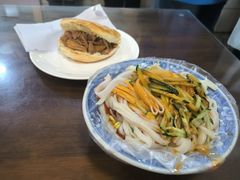 -秦豫肉夹馍(骡马市总店)