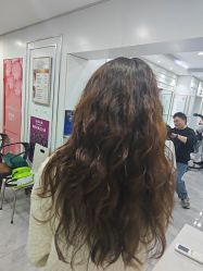 -镁连社·美联社