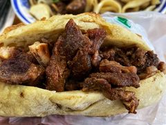 火烧夹肉-清真-戏楼王记牛肉面