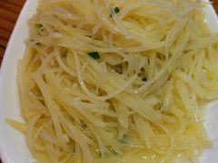 清炒土豆丝-兔槽江湖菜·重庆璧山兔(水围店)