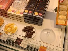 -好利来(东四店)