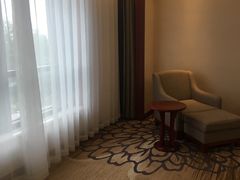 -兴芮温泉度假区