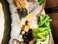 -余欢领鲜火锅(新街口店)