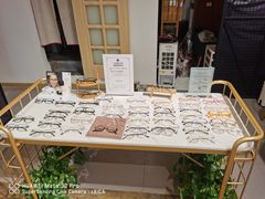 -肆兮眼镜·蔡司·徕卡战略合作店(大坪店)