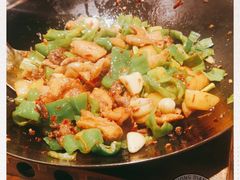 -聚鑫朋酸菜肥肠(文艺路口店)
