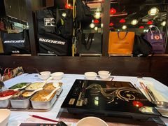 -鲜入围煮花胶鸡海鲜火锅