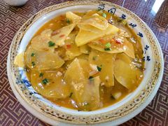 酸水土豆片-黄桷树曹家私房菜(江与城店)