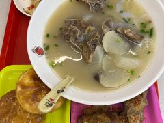 -老东镇啤酒屋海鲜加工·蒸汽海鲜·海鲜烧烤(台东店)