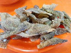 炸鱼皮-富记鱼蛋粉(西村店)