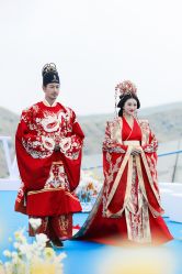 -懿沉香中式嫁衣礼服秀禾服龙凤褂马来褂旗袍总店