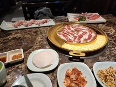 -猪啊牛呀羊啊铜盘烤肉(正大广场店)