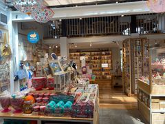 -猫的天空之城概念书店(苏州平江店)