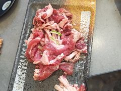 -啊美丽炭火烤肉(滑翔一店)