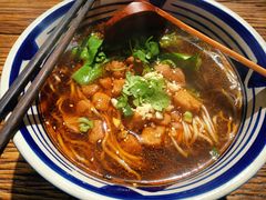 -芜小皖砂锅菜(青山街店)