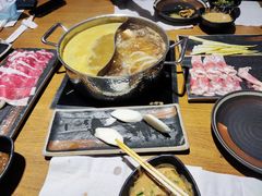 -呷哺呷哺 黄金牧场 (新中关购物中心店)