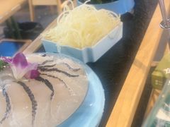 -鹿鸣山草本茶香火锅(园西路店)