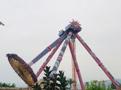 -贵安欢乐世界