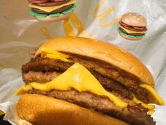 双层吉士汉堡-麦当劳(安定门外大街店)