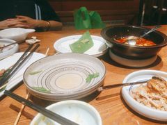 -云海肴·汽锅鸡·云南菜(天山百盛优客店)