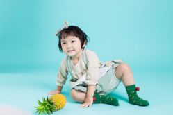 -小熊维尼高端儿童摄影(福田新洲店)