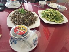 -溢心园香河肉饼总店