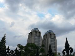 -复旦大学光华楼