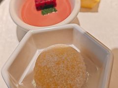 -牛YO寿喜烧·铁板烧和牛火锅自助(市府恒隆店)