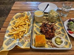 -本垒美式烤肉(三里屯店)