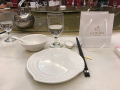 -东豪园林海鲜酒家(南港路辅路店)