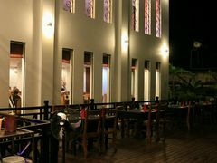 -Neary Khmer Restaurant