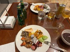 -龙虾酒吧扒房(宁波香格里拉店)