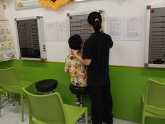 -星视野儿童近视弱视视力训练中心(富荟店)