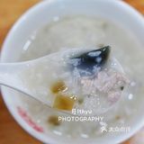 好吃蟹黄汤包咬一口会爆浆
